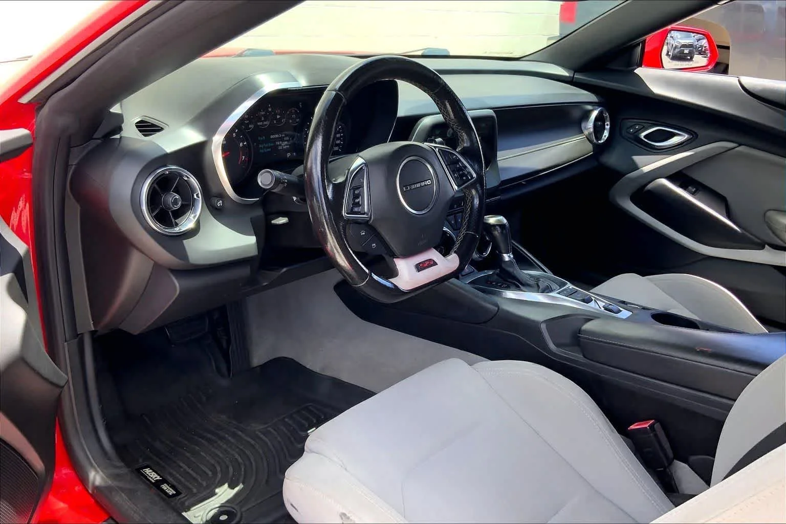 Used 2018 RED HOT Chevrolet 1SS image 2
