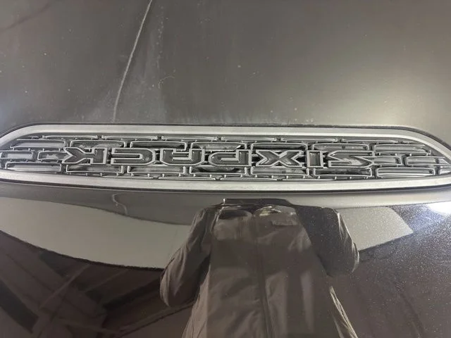 New 2026 Diamond Black Crystal Pearlcoat Dodge Scat Pack image 12
