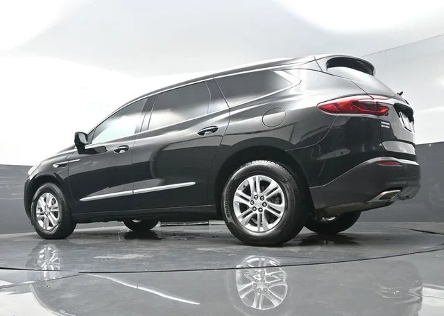 Used 2019 Black Buick Essence image 42