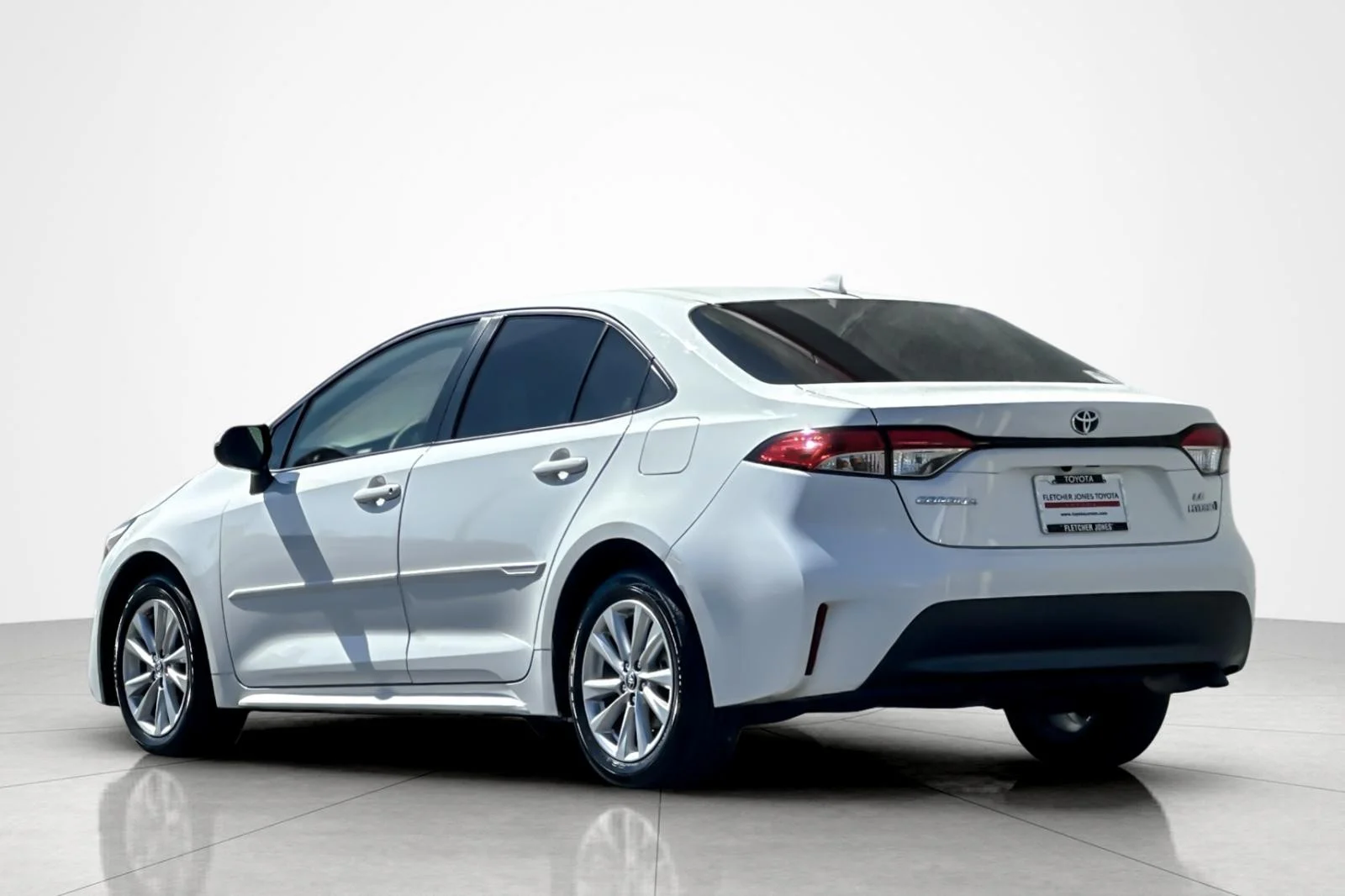 Certified Used 2024 Ice Cap Toyota Hybrid LE image 3