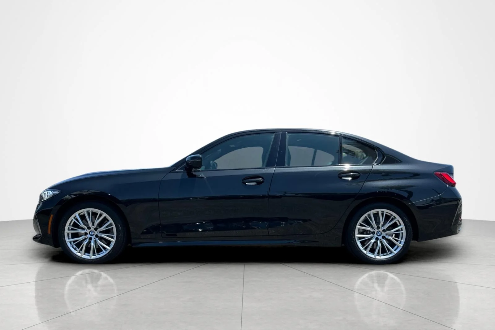 Used 2023 Black Sapphire Metallic BMW 330i image 2