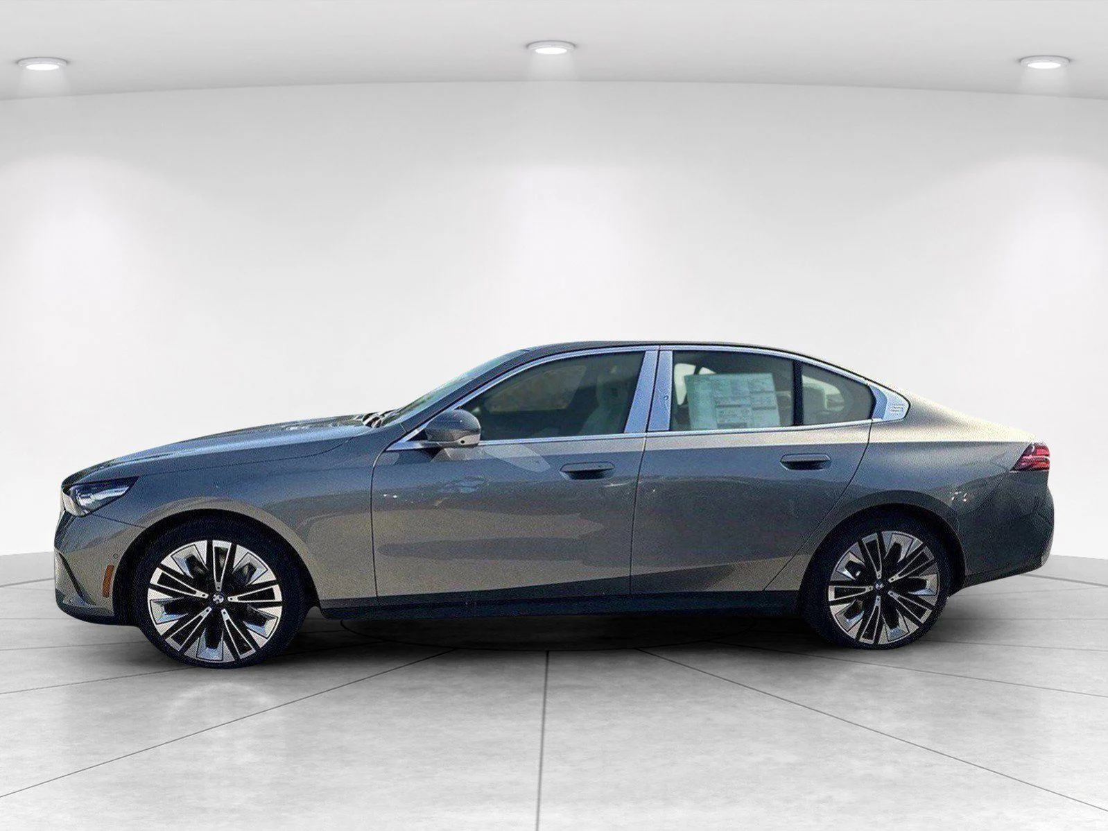 New 2026 Oxide Grey Metallic BMW eDrive40 image 8