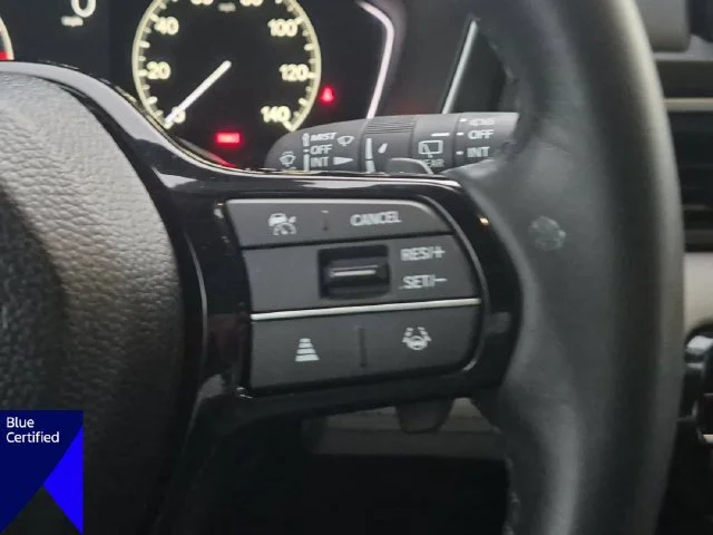 Used 2024  Honda Touring image 18