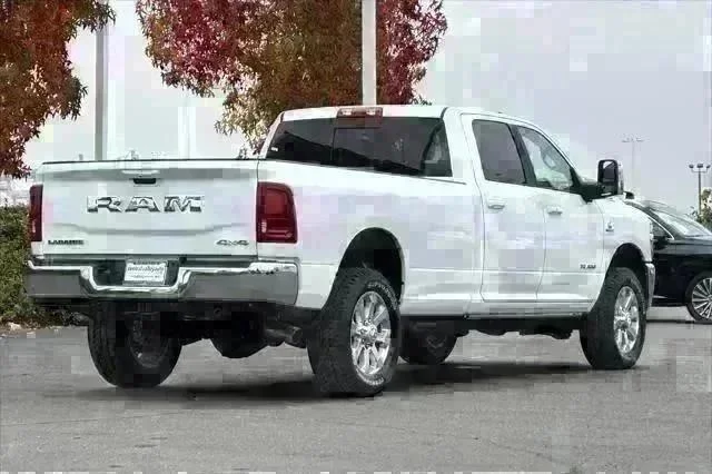 New 2026 Bright White Clear-Coat Exterior Paint RAM LARAMIE image 4