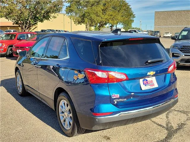Used 2020  Chevrolet LT w/1LT Front-wheel Drive image 3
