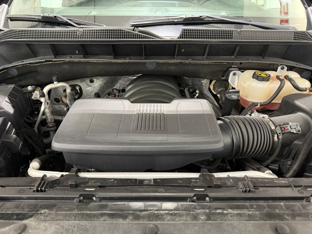 Used 2022 Black Chevrolet RST image 7