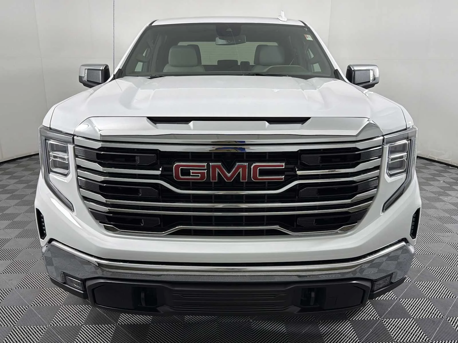 New 2026 Summit White GMC SLT image 2