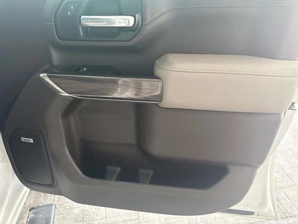 Used 2020 White Chevrolet LTZ image 15