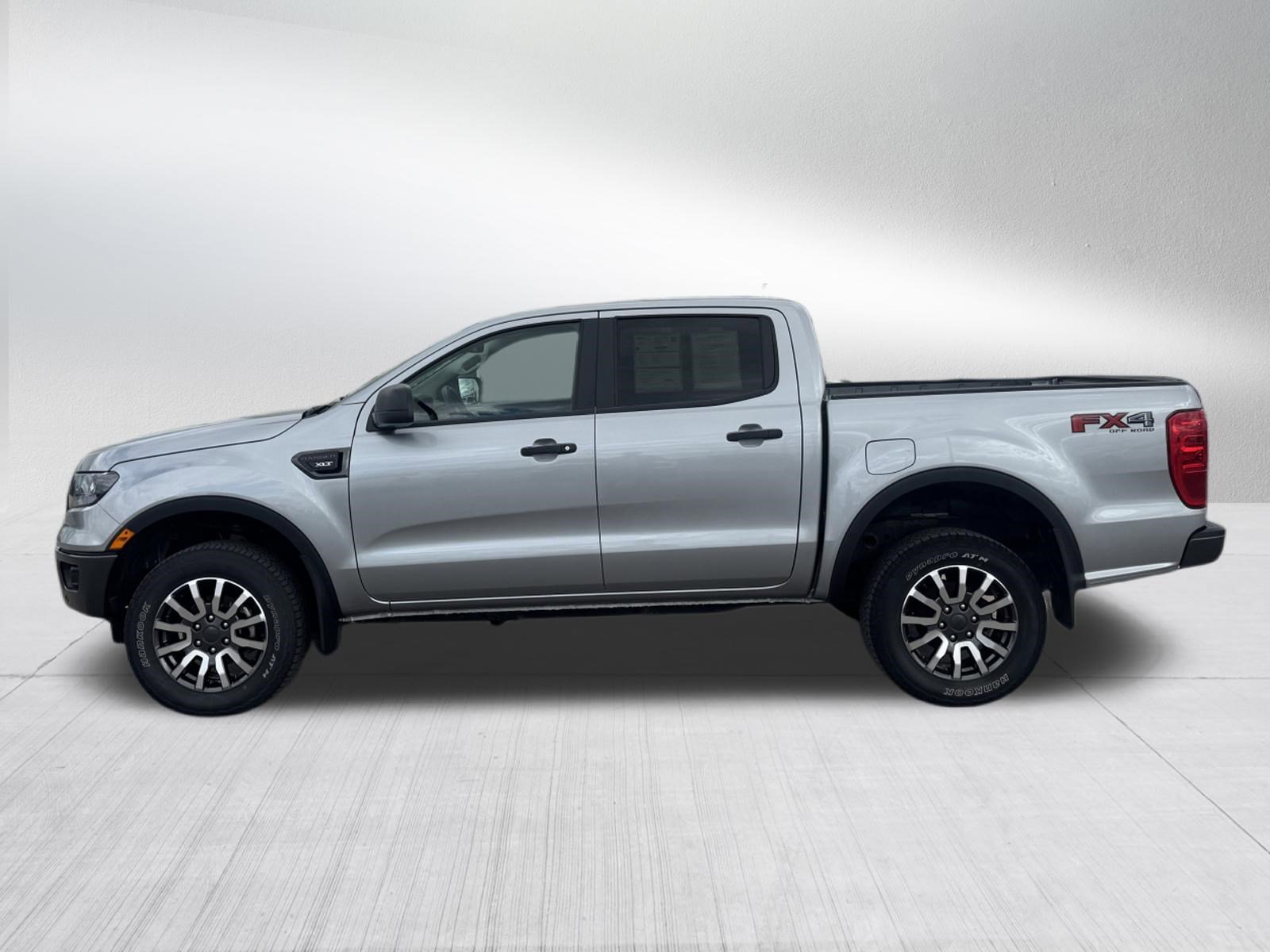 Used 2023 Iconic Silver Metallic Ford XLT image 4