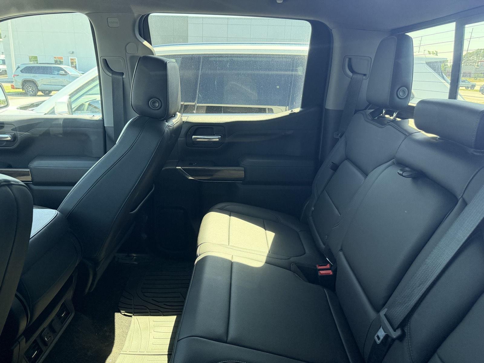 Used 2020 Summit White Chevrolet LT image 10