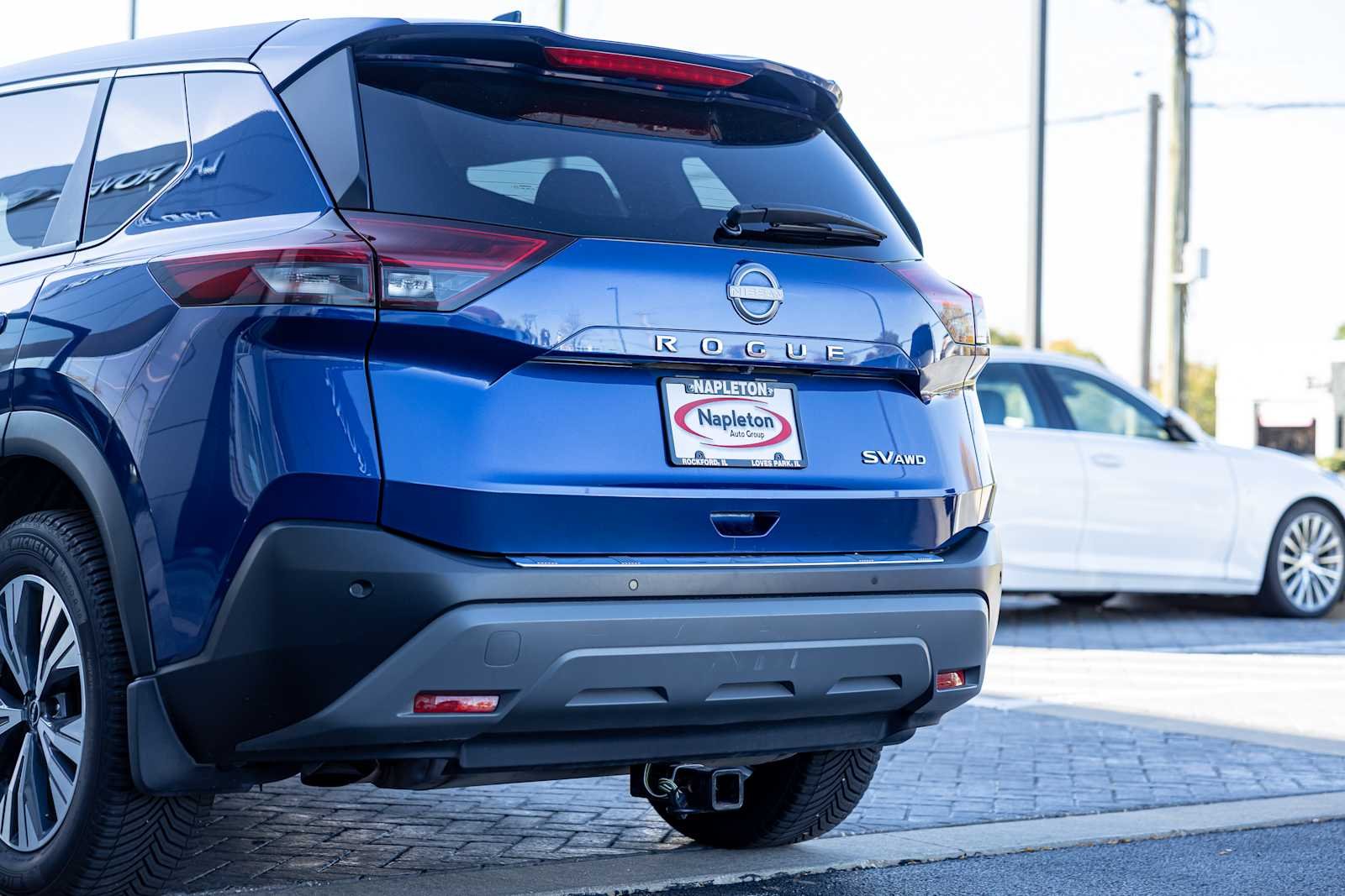 Used 2023 Caspian Blue Metallic Nissan SV image 34