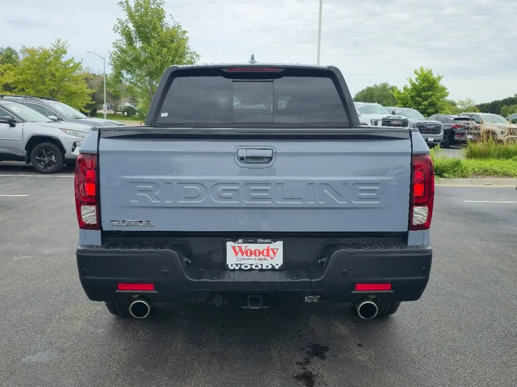 2025 Honda Ridgeline Black Edition - Photo 7