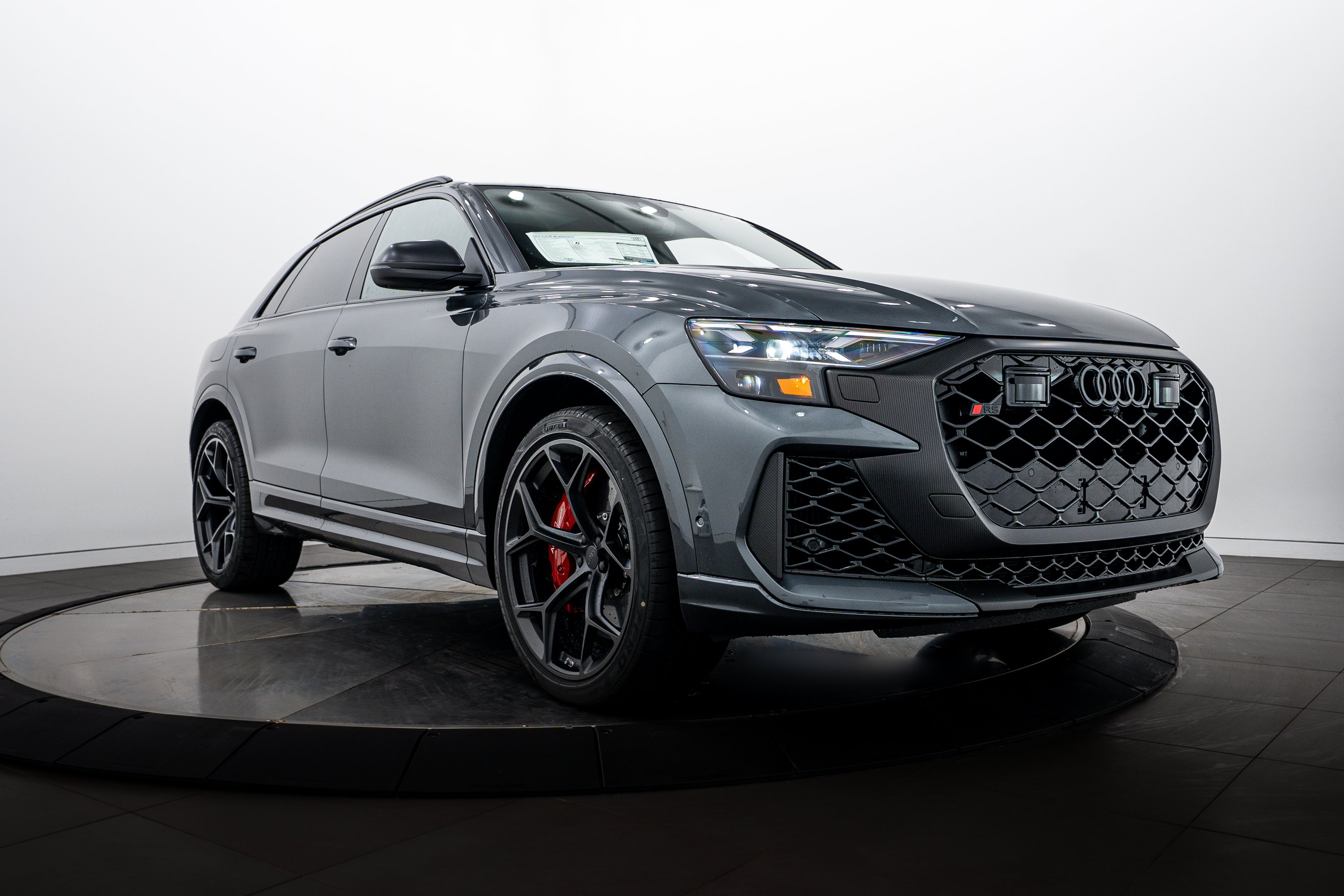 New 2026 DAYTONA GRAY Audi performance image 1