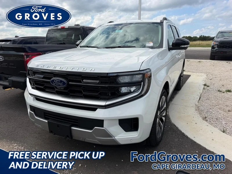 New 2026 Star White Metallic Tri-Coat Ford Platinum® image 1