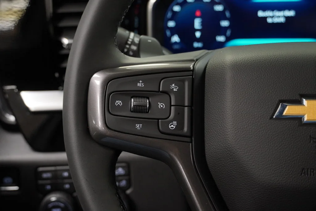 New 2026 Black Chevrolet High Country image 19