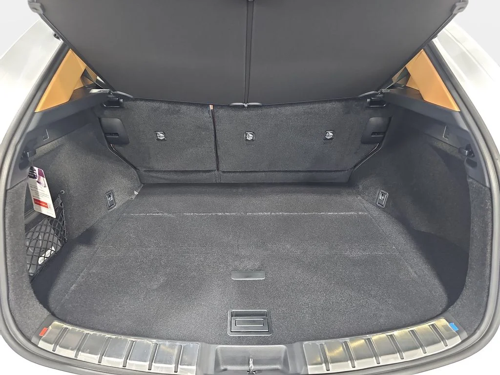 New 2026 Ultra White Lexus PREMIUM image 12
