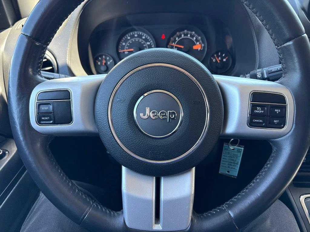 Used 2017 Black Clearcoat Jeep Sport SE FWD *Ltd Avail* image 15