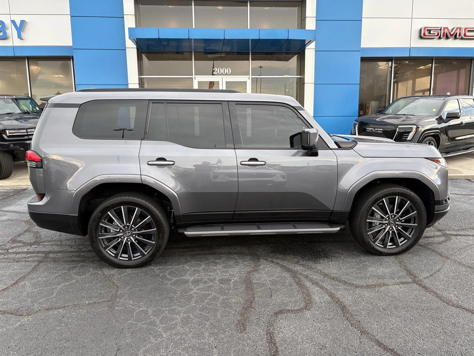 Used 2024 Gray Lexus Luxury image 40