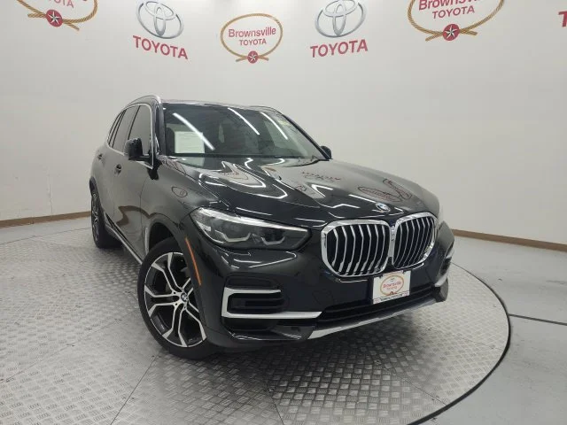Used 2023 Black BMW xDrive40i image 1