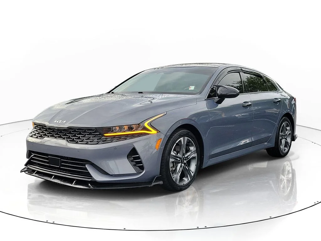 Used 2023 Silver Kia EX image 2