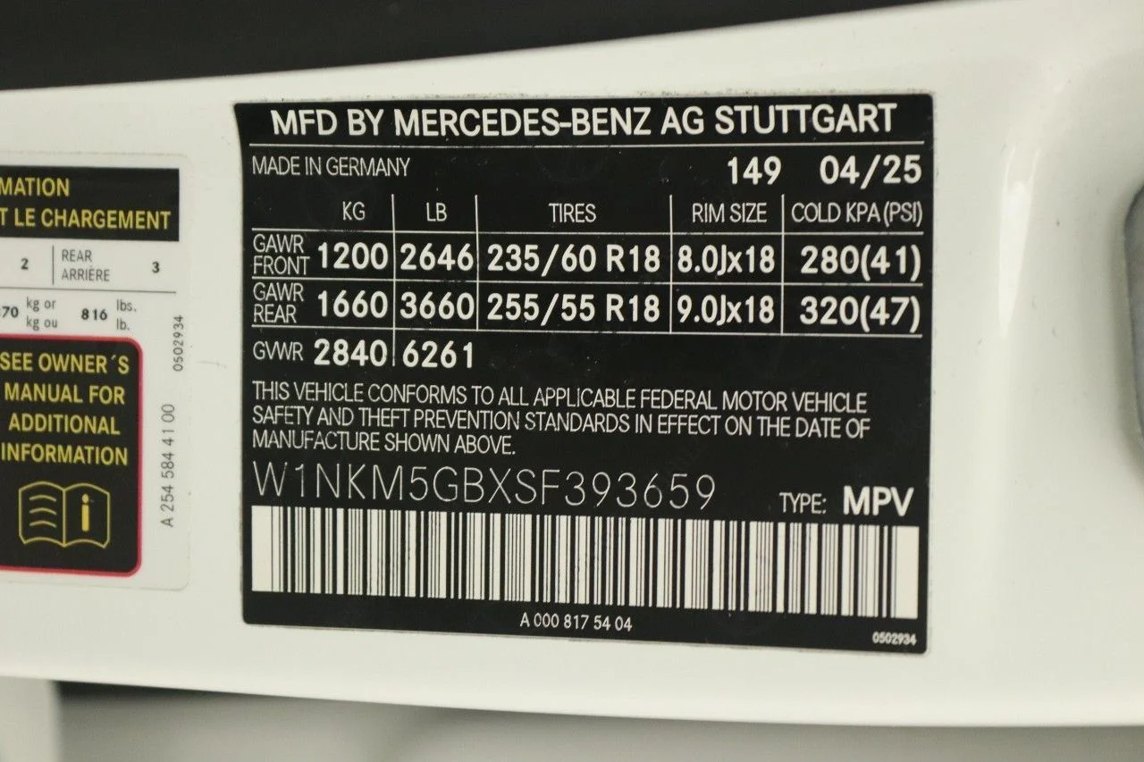 Used 2025 White Mercedes-Benz 350e 4MATIC® Plug in Hybrid image 16
