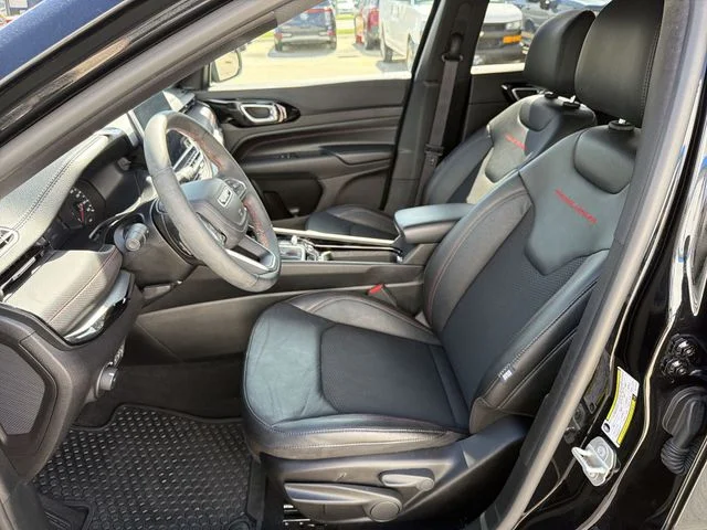 Used 2024 Black Jeep Trailhawk image 13