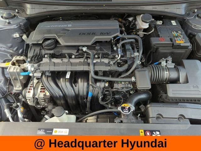 2025 Hyundai Elantra SEL - Photo 22