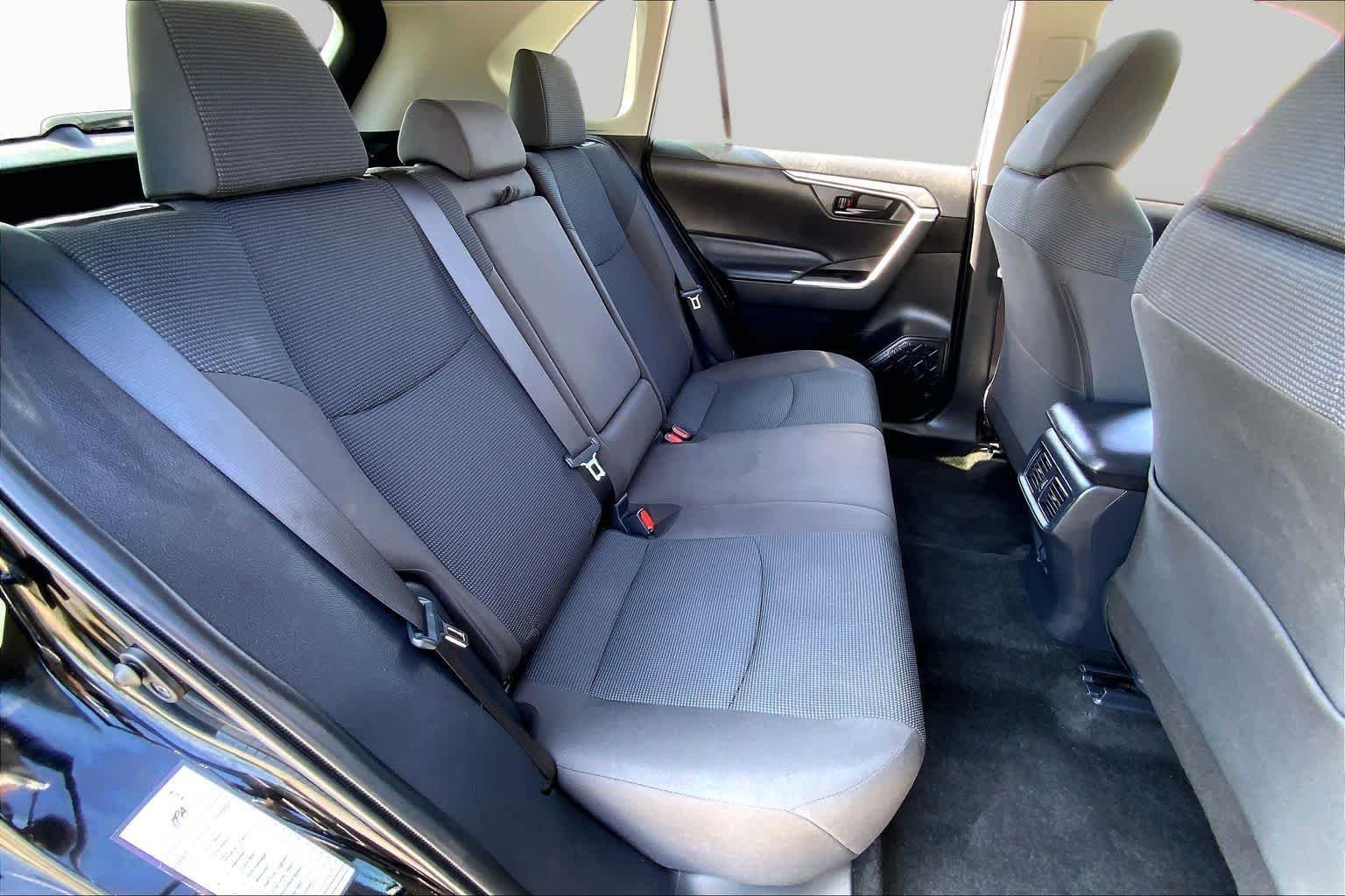 Used 2025 Midnight Black Metallic Toyota LE image 19