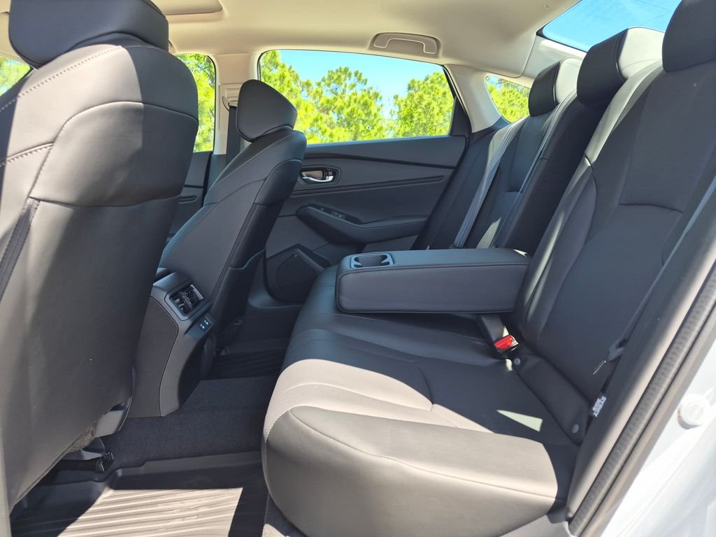 New 2026 Urban Gray Pearl Honda Touring image 15