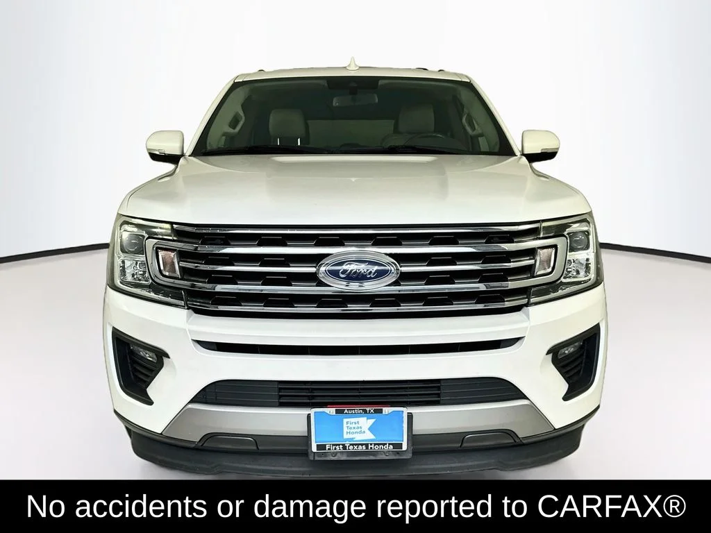 Used 2018 White Platinum Clearcoat Metallic Ford XLT image 2