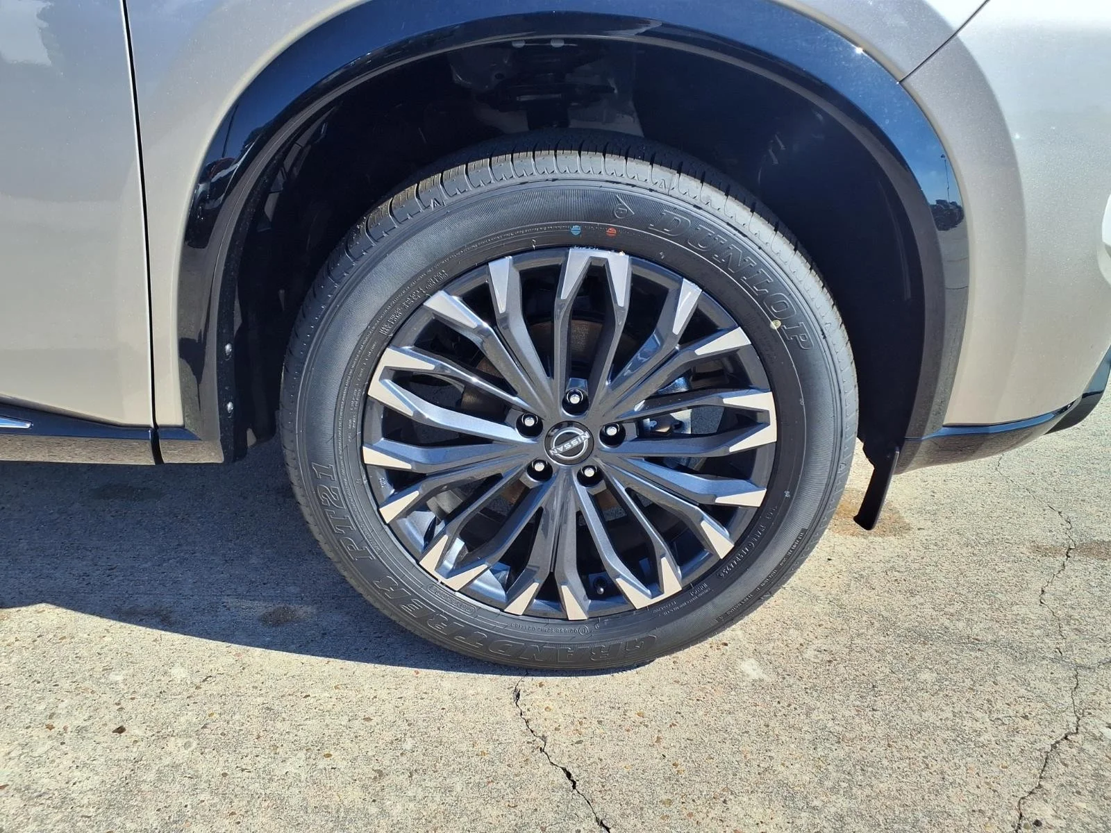 2026 Nissan Rogue Platinum Silver at Robbins Nissan