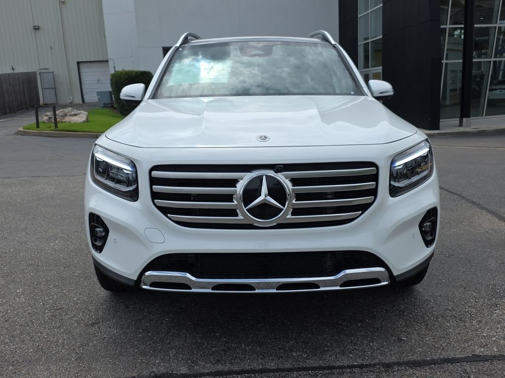 New 2026 White Mercedes-Benz GLB 250 image 8