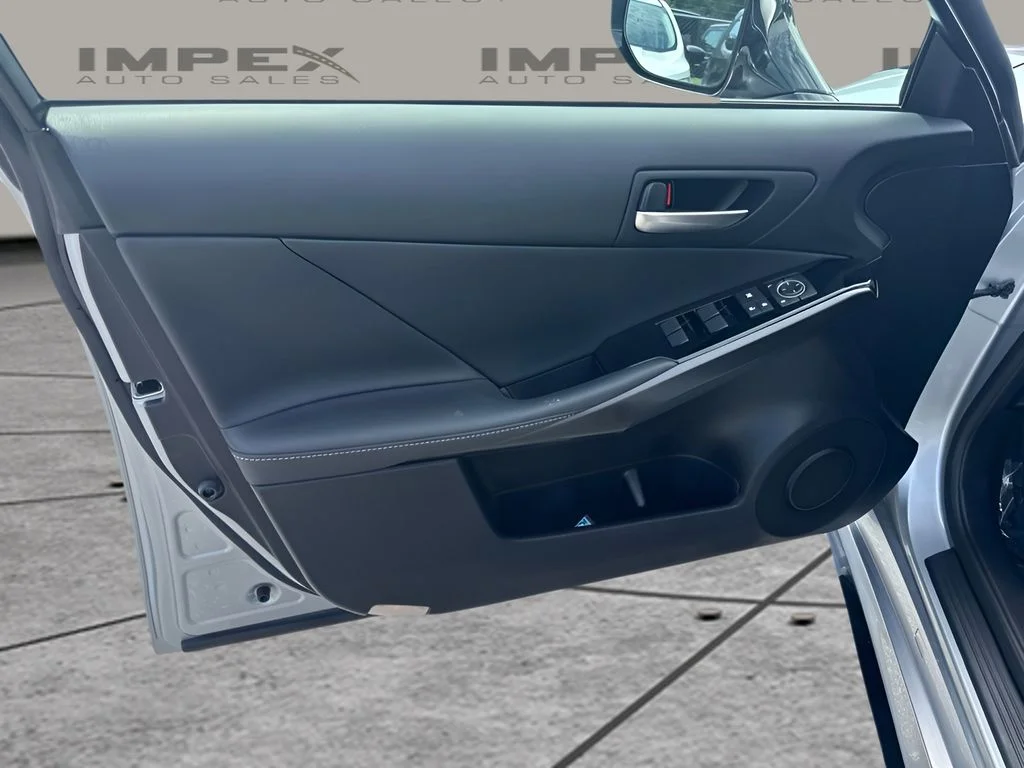Used 2025 Silver Lexus 350 F SPORT Design image 23