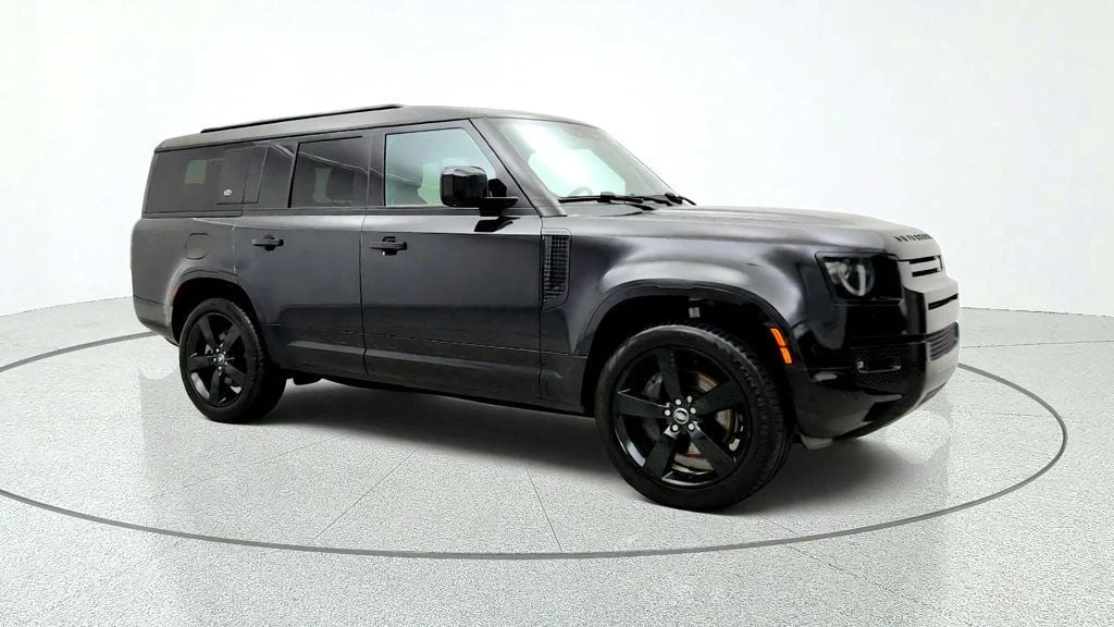 Used 2024 Santorini Black Metallic Land Rover 130 P400 X-Dynamic SE w/ 22