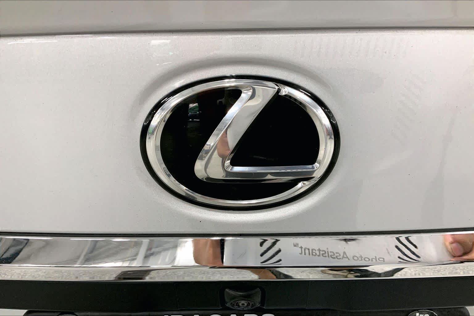 Used 2021 Silver Lining Metallic Lexus  image 10