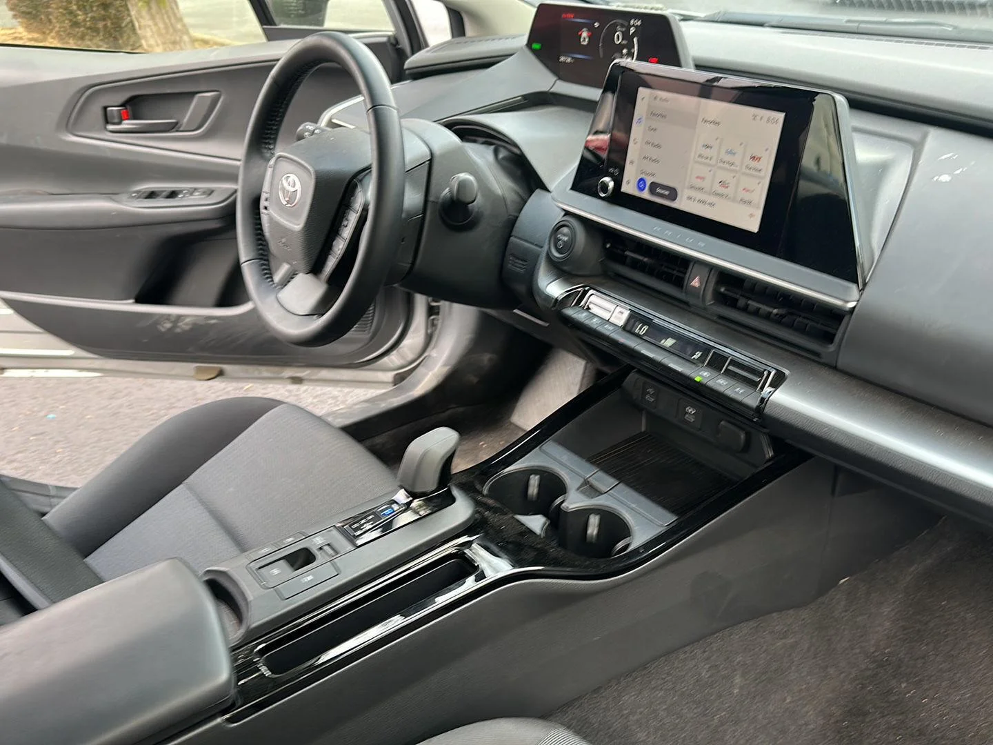 Used 2025 Cutting Edge Toyota LE image 8
