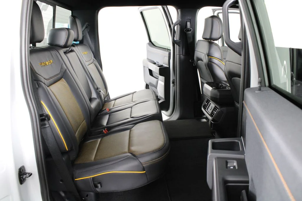 New 2026 White Ford Tremor image 13