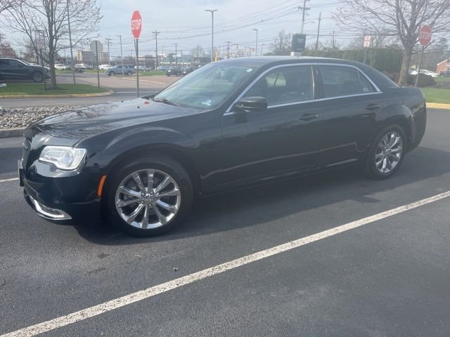 2015 Chrysler 300 Limited