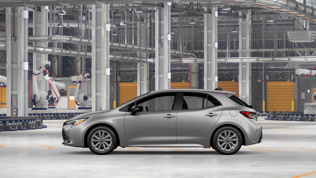 New 2027 Classic Silver Metallic Toyota SE image 4