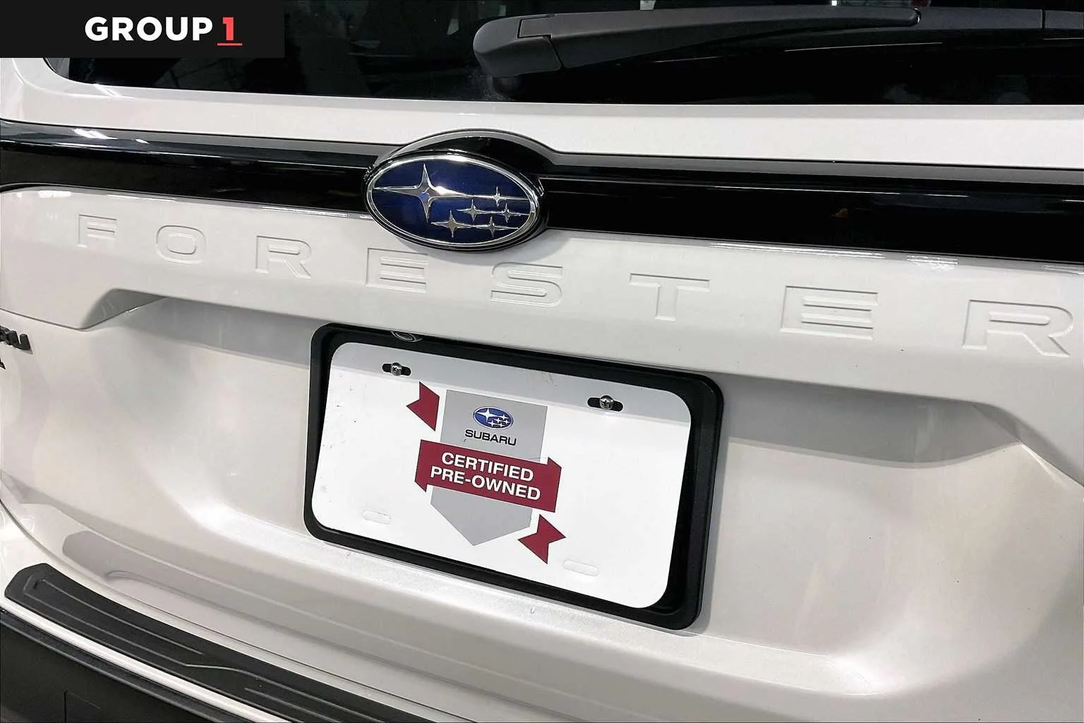 Certified Used 2025 Crystal White Pearl Subaru Premium image 10