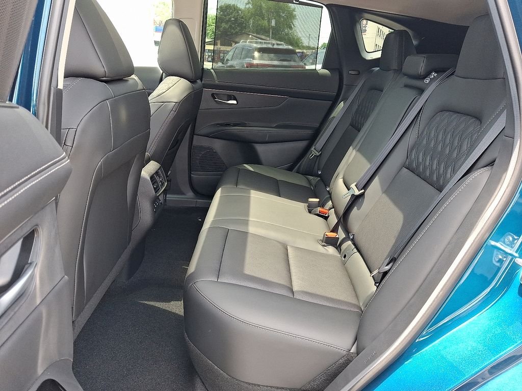 New 2026 Aurora Blue Pearl Metallic Nissan Platinum image 6