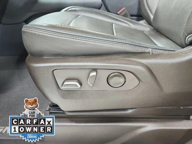 Used 2023 White GMC Denali image 20