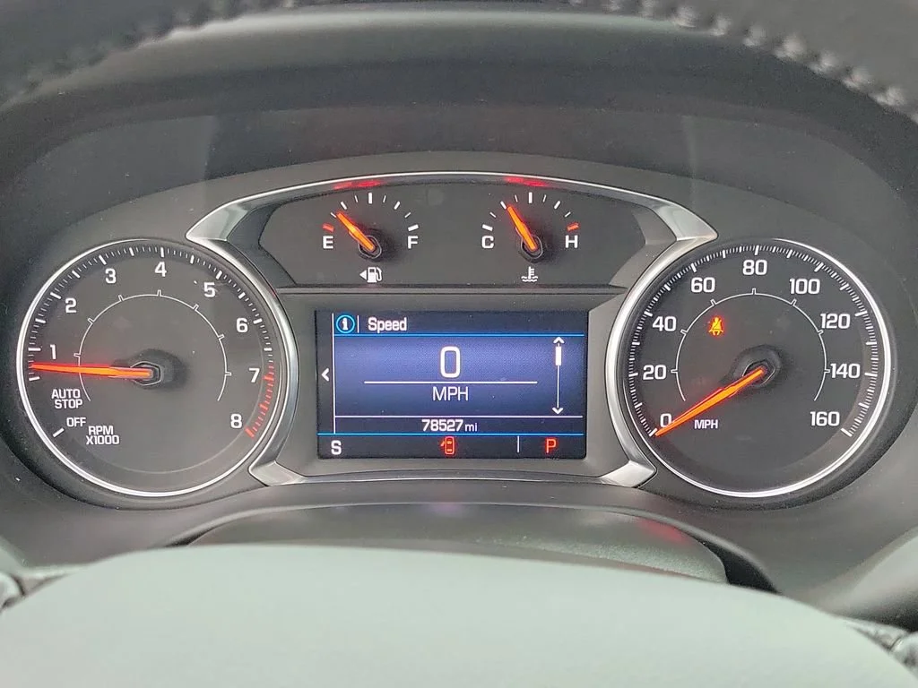 Used 2020 Carbon Black Metallic GMC SLE image 27