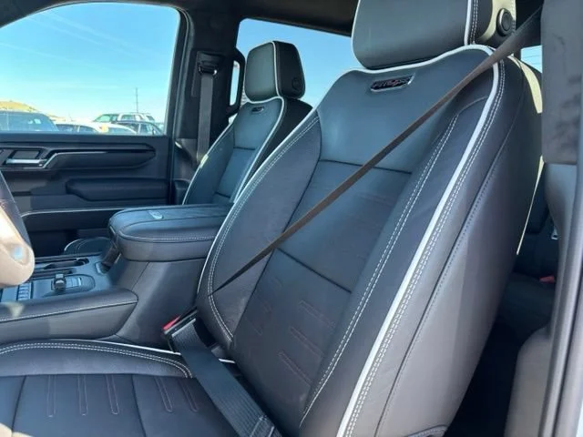 New 2026 Summit White GMC AT4X image 13