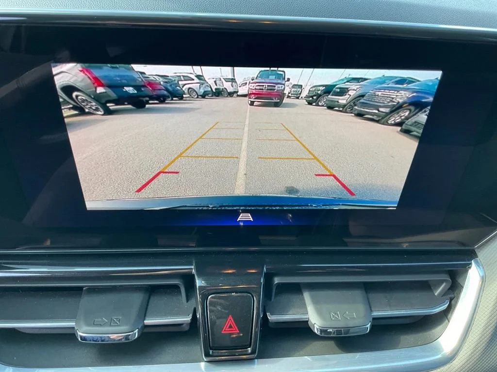 Used 2024 Summit White Chevrolet ACTIV image 39