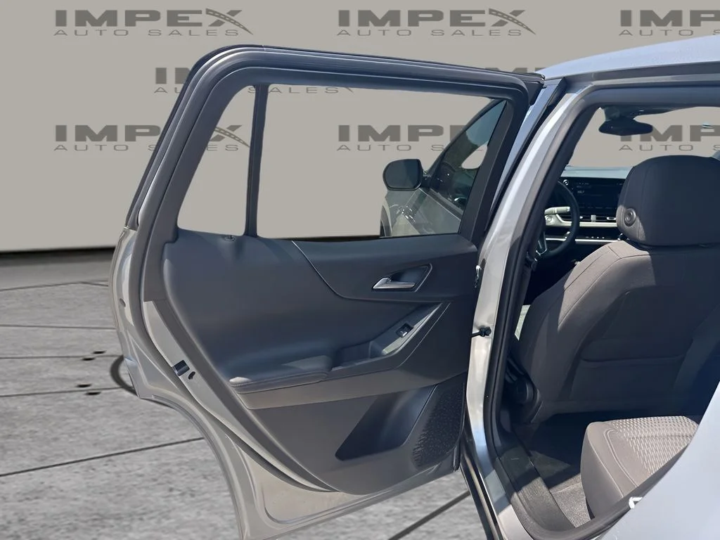 Used 2026 Gray Chevrolet LT image 27