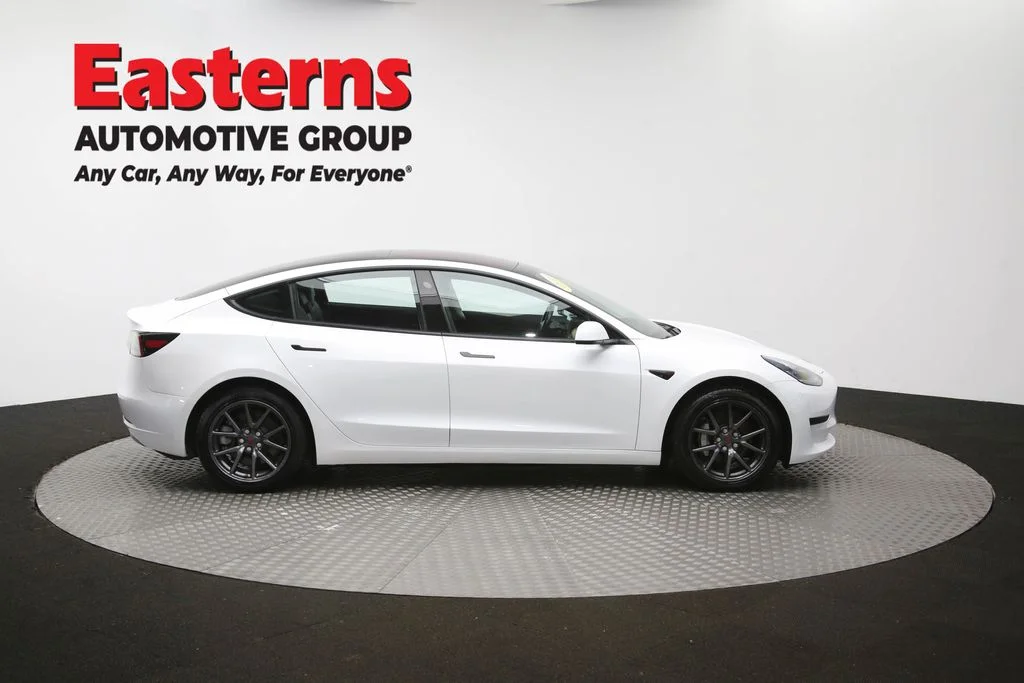 Used 2018 White Tesla Long Range image 40