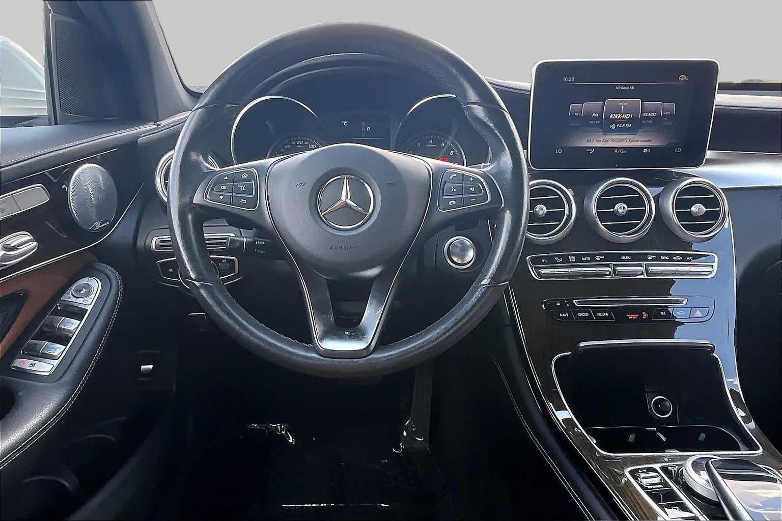 Used 2019 Polar White Mercedes-Benz GLC 300 image 6