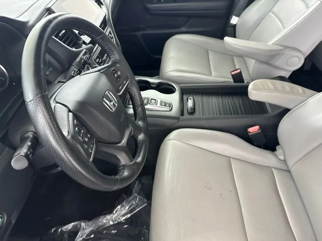 Used 2023 White Honda EX-L image 26