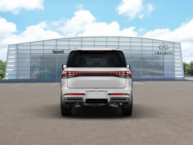 New 2027 RADIANT WHITE INFINITI Luxe 4WD image 2
